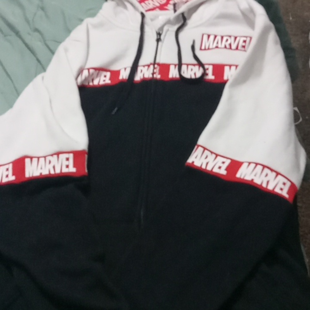 Disney marvel zip up hoodie red and black nice